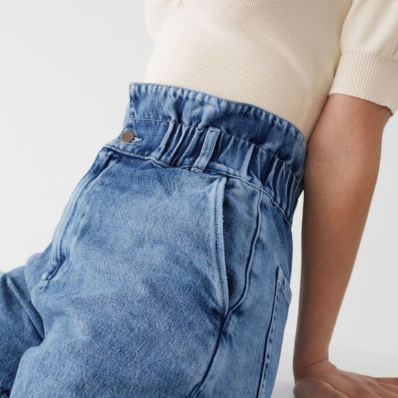 𝅺& Other Stories Paperbag Waist Jeans Shorts - Picture 2 of 8